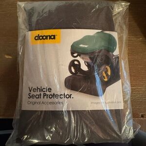 Doona seat protector NWT unopened